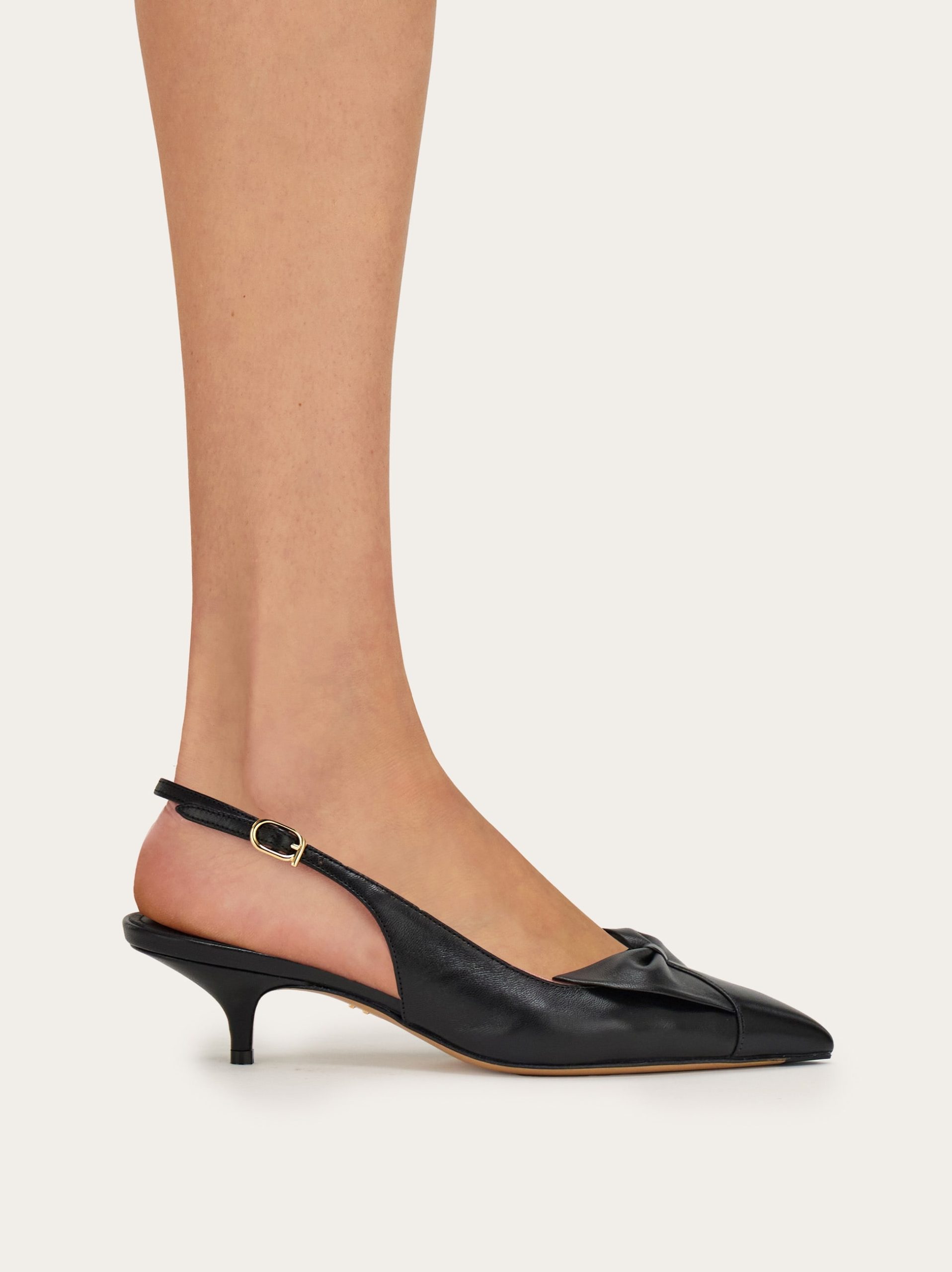 Ferragamo Soft bow slingback pump - Image 7